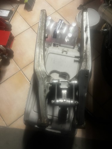 Aprilia pegaso 650 forcellone - pegaso,
