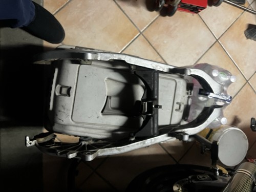 Aprilia pegaso 650 telaio - aprilia,